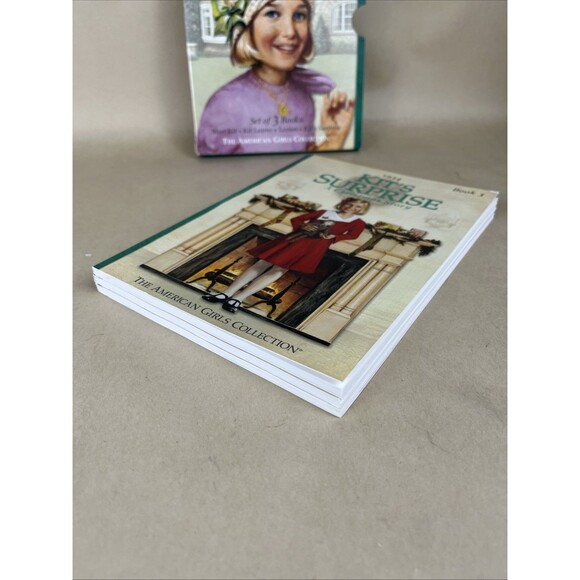 The American Girls Collection 1934 Kit An American Girl Set 3 Books w/case EUC - Picture 11 of 12